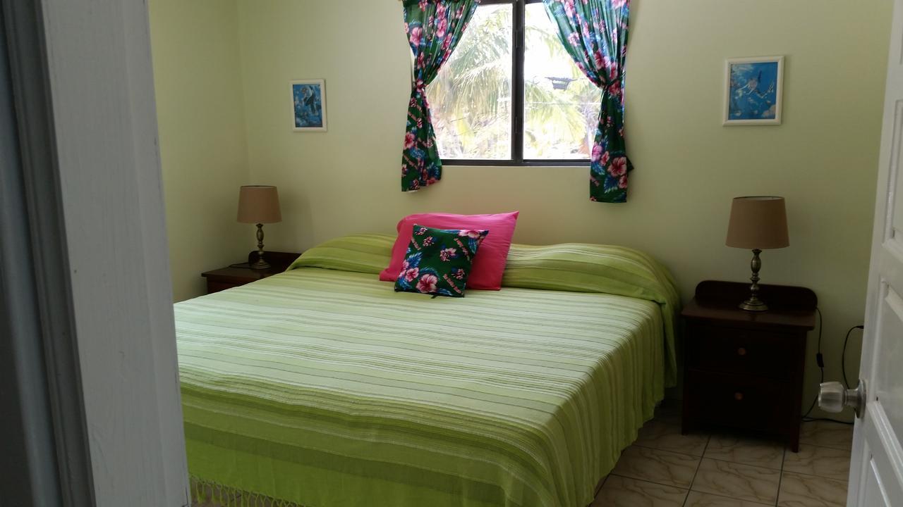 Barefoot Beach Belize Cayo Caulker Exterior foto